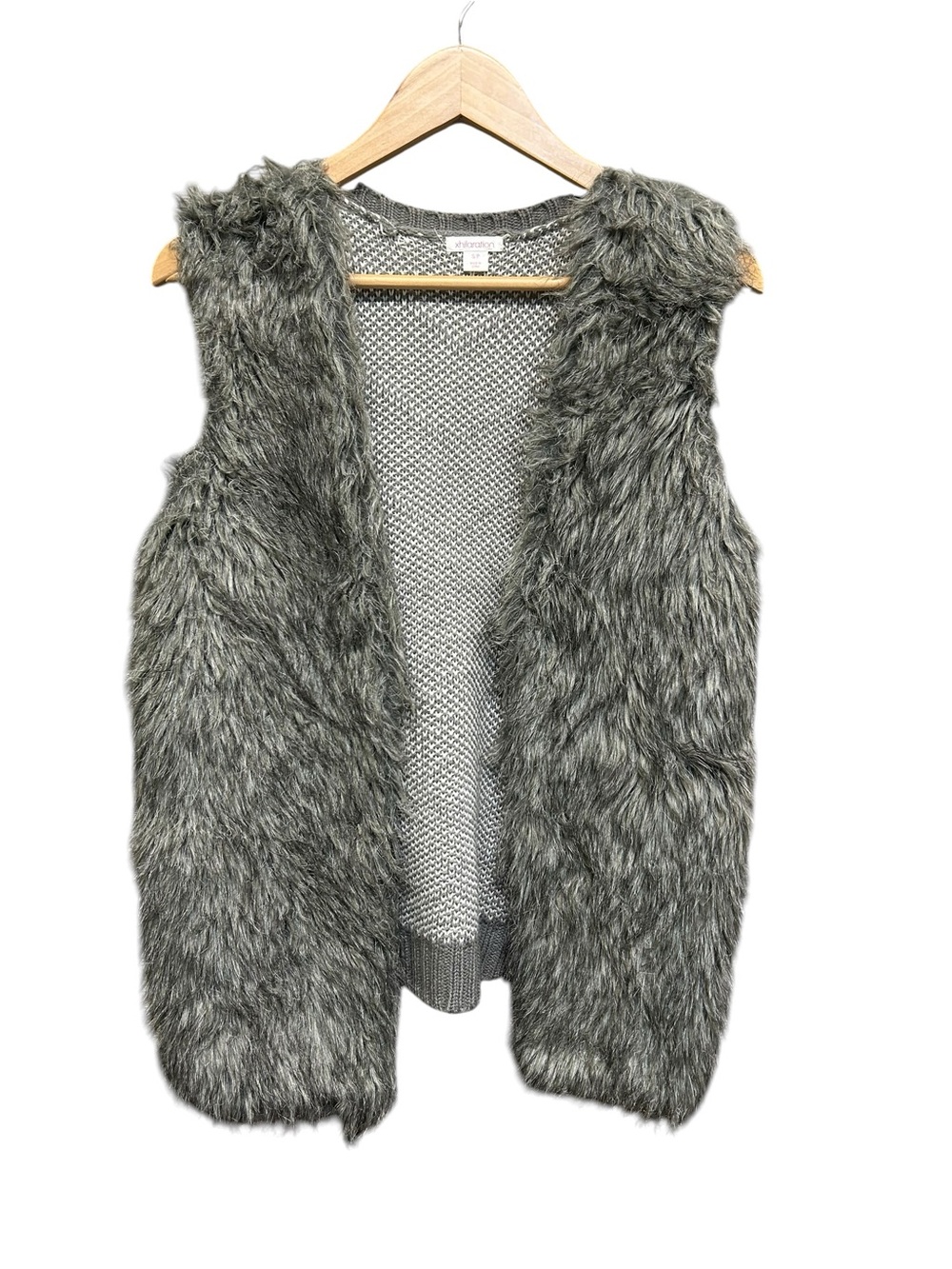 Xhilaration Gray Faux Fur Tribal Knit Sleeveless Sweater Vest Size S
